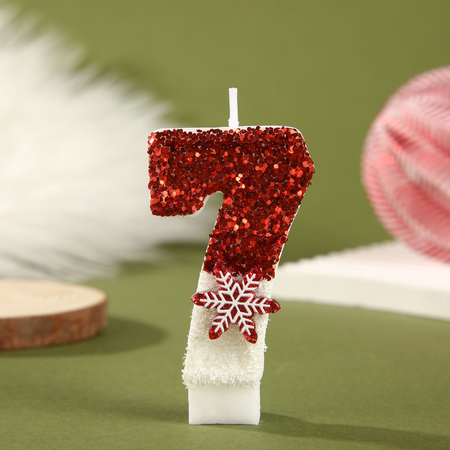 Red White Sequined Birthday Ca - Paraffin Candle Wax recension och pris